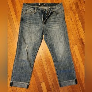 Kut From the Kloth Amy Crop Straight Leg jeans